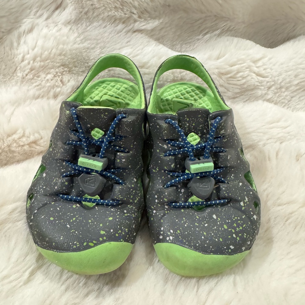 KEEN Waterproof Kids' Green and Gray Shoes